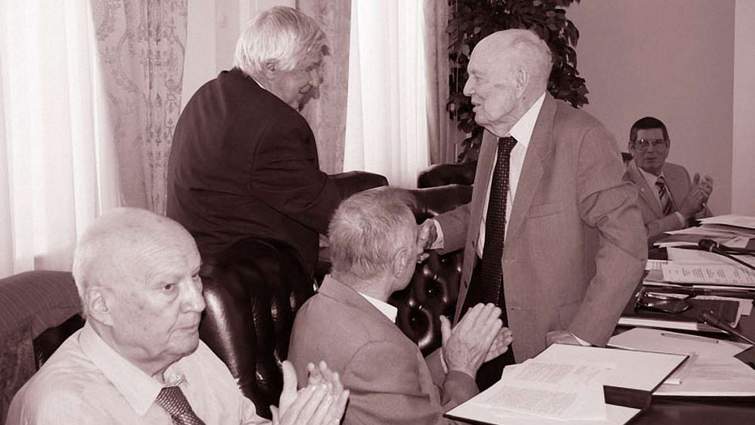 Ювілей академії зомбі