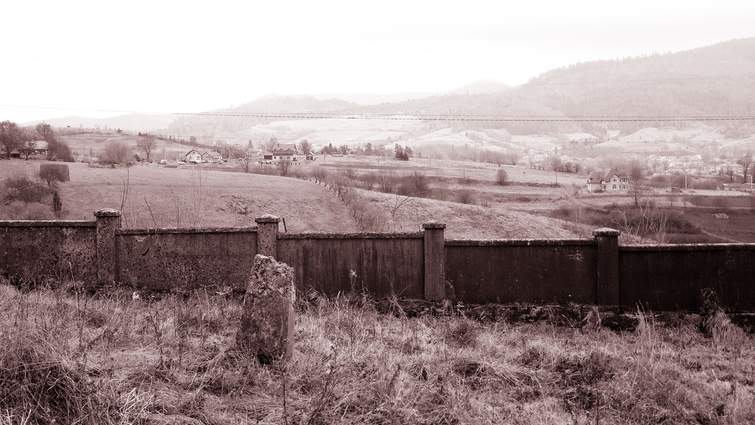 Голокост: неєврейська пам’ять