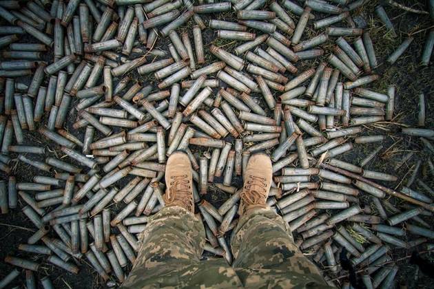 Зброї та видовищ!